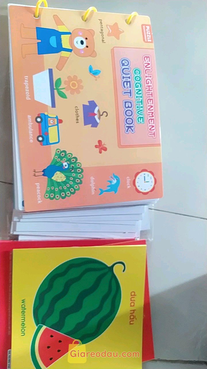 Giảm giá [Mã giảm 27%] 17 Chủ Đề Montessory Học Liệu Bóc Dán Thông Minh Tiếng Anh Cho Bé Từ 2 Tuổi MINH PHẠM. Sách nào cũng đẹp và sinh động, bé nhà mình rất thích, rất đáng. 