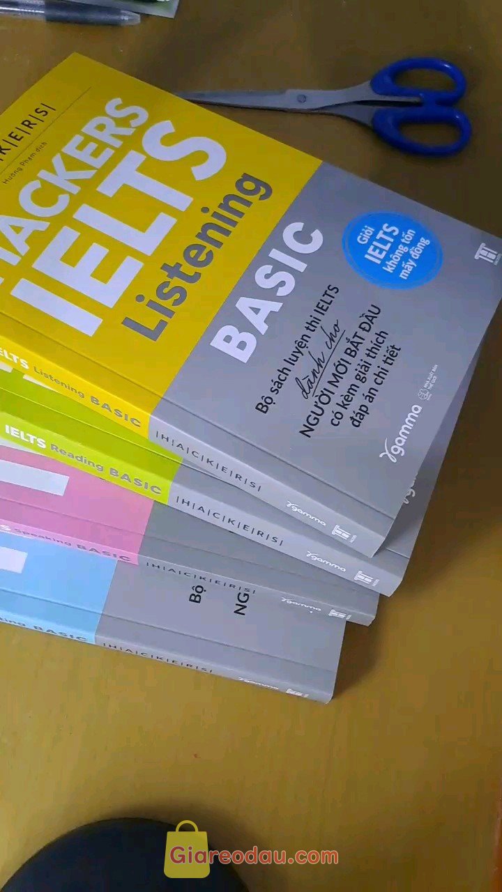 Giảm giá Bộ Tài Liệu Hackers IELTS Booklet: Tập Hợp 50 Đề Thi IELTS Writing Kèm Dàn Ý Chi Tiết (Không Bán). Chât luong sản phẩm phai nói là qua u là hoàn hảo luôn , hang tặng. 