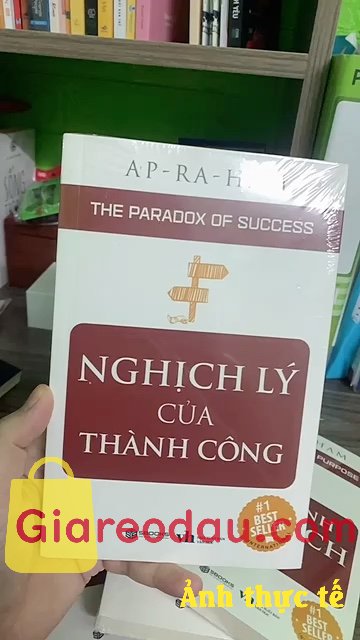 Giảm giá [Mã giảm 28%] Combo 4 Cuốn Giúp Bạn Hướng Đến Cuộc Đời Thịnh Vượng. Săn được sale siêu hời. Shop bọc sách rất sạch sẽ. Cực kỳ hài. 