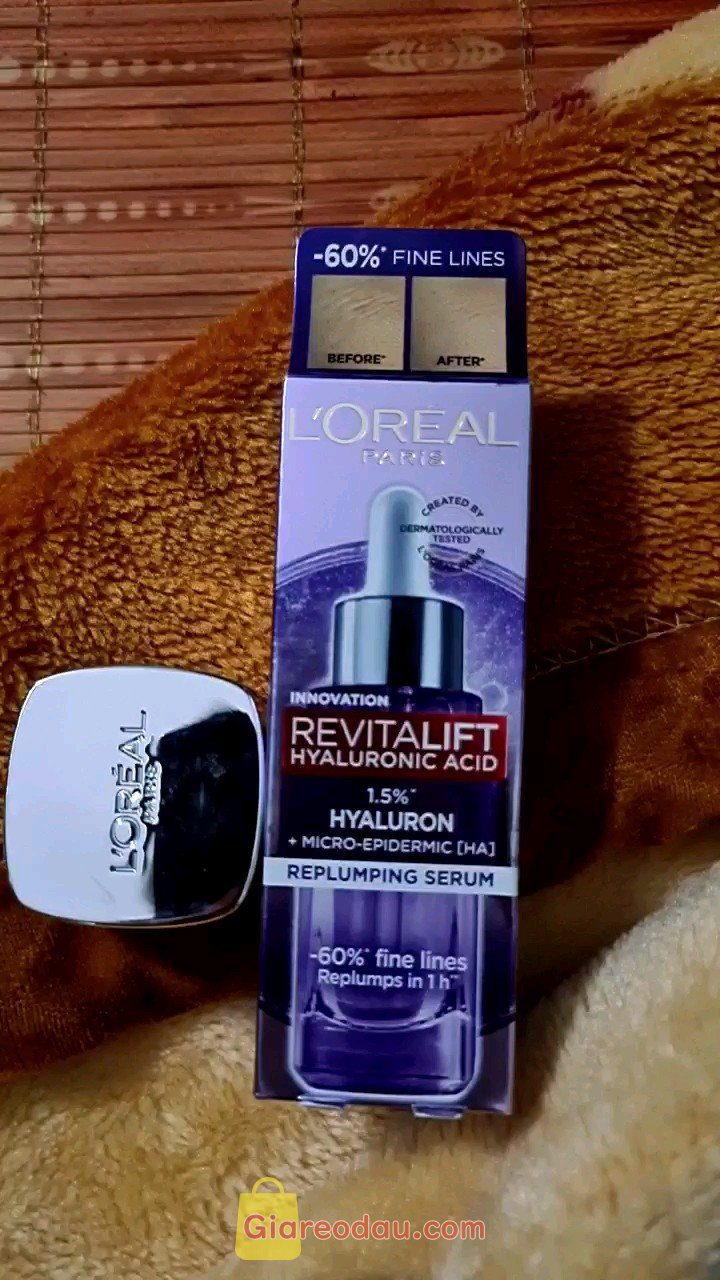 Giảm giá  Kem dưỡng siêu cấp ẩm căng mượt da & giảm nếp nhăn L'Oreal Paris Revitalift Hyaluronic Acid 15ml. Mua 1 được thêm 2 món dùng thử nhỏ xinh. Bao bì  chai HA siêu đẹp.. 