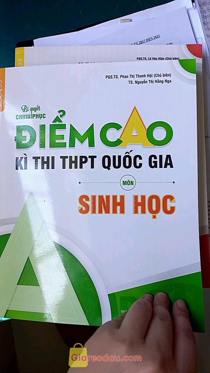 Giảm giá [Mã giảm 15%] Sách Bí quyết chinh phục điểm cao kì thi THPT Quốc gia môn Sinh học Ôn thi đại học Chính hãng CCbook. Shop giao đủ sách cho mình, sách nghe mùi còn mới nên độ đáng tin. 