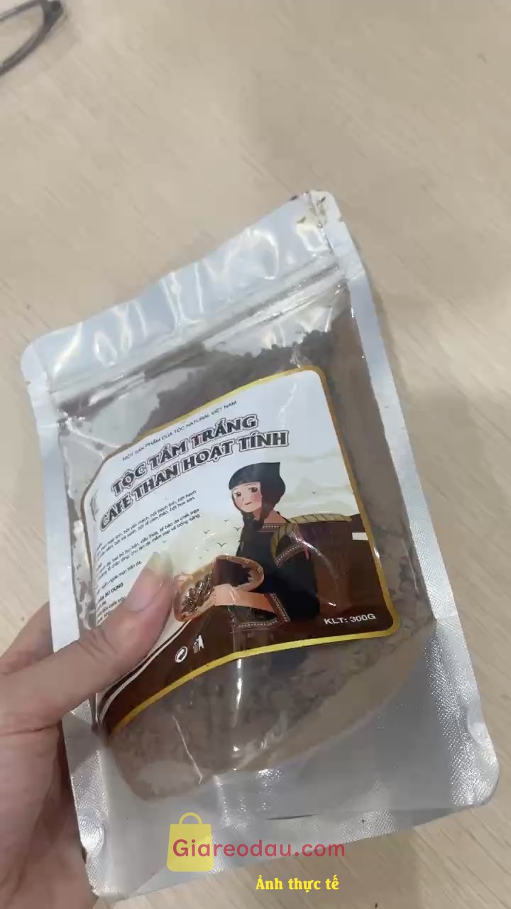 Giảm giá Tộc Tắm Trắng Cafe Than Hoạt Tính 300g. Đã nhận được hàng, giao hàng khá nhanh, sản phẩm tốt thì sẽ ủng. 